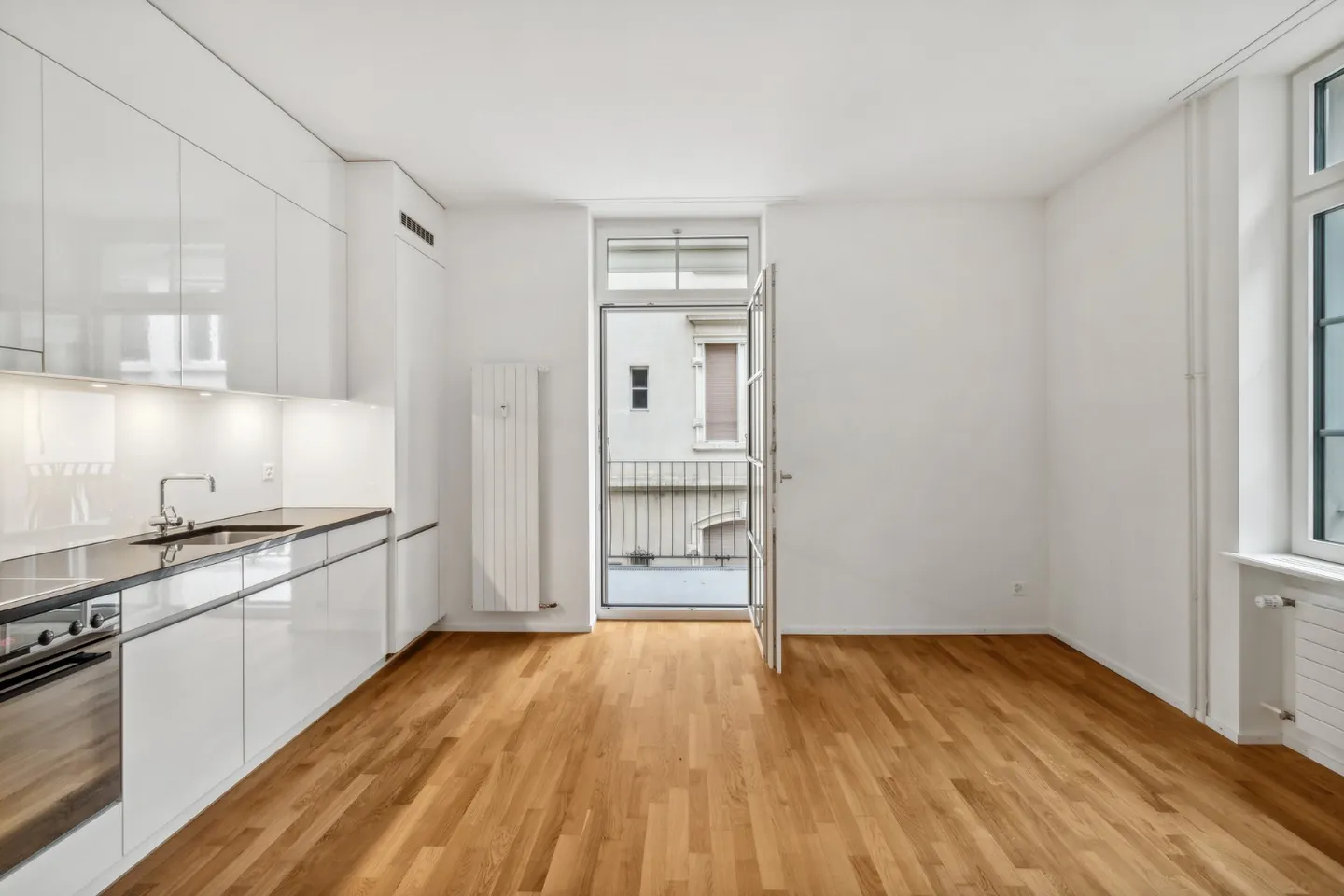 Charmante Wohnung in Enge - Foto 1 von 8