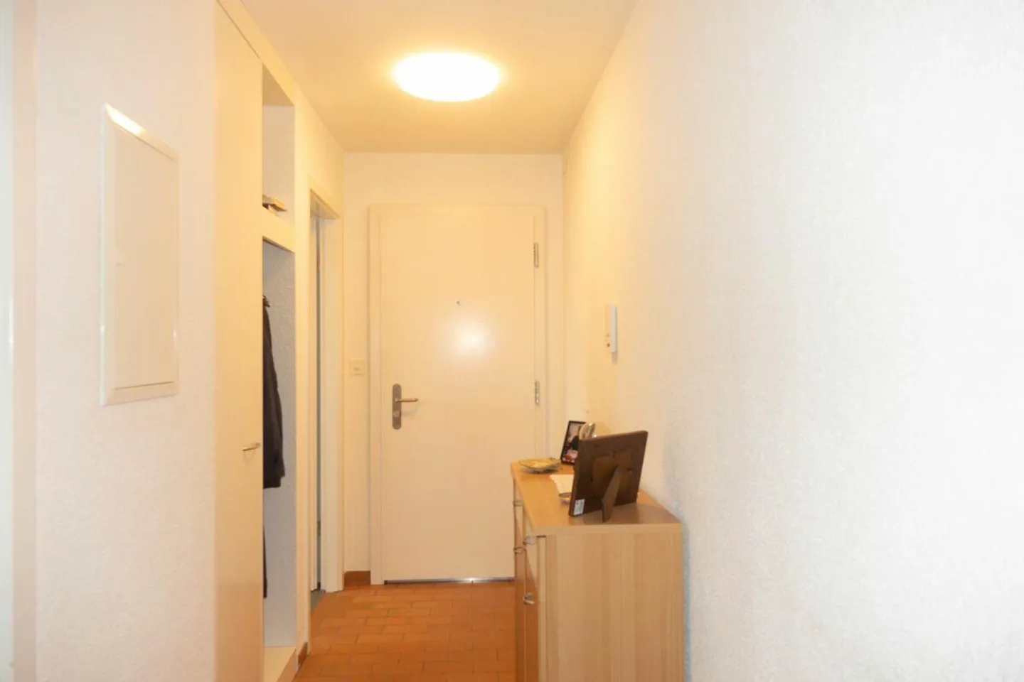 Modernes Apartment mit grossem Balkon - Foto 5 von 7