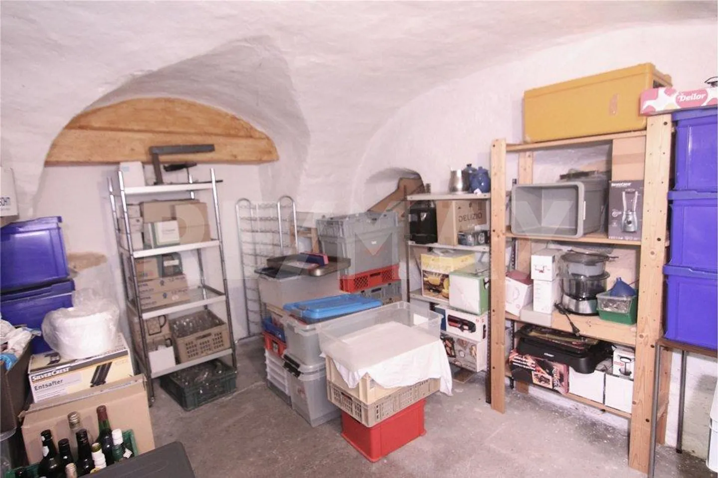 Beaucoup d'espace et de terrain - Photo 5 sur 13