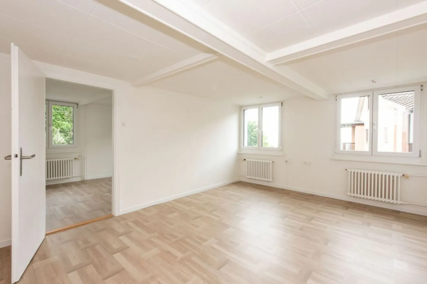 Attractive residential/commercial property in a panoramic location - Photo 14 of 18