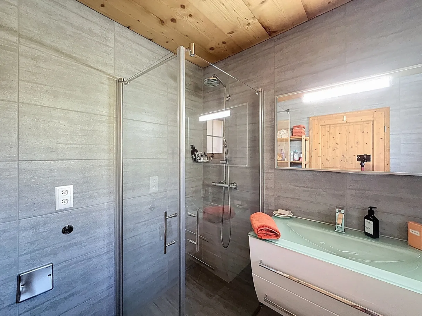 Appartement d'Exception dans un chalet de standing - Foto 15 di 21