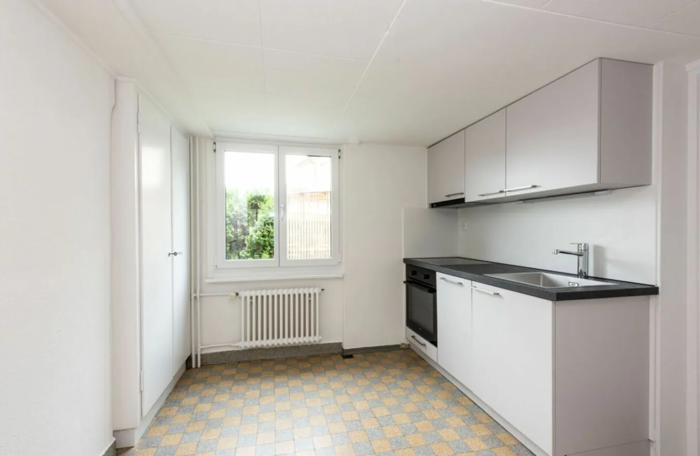 Attractive residential/commercial property in a panoramic location - Photo 15 of 18