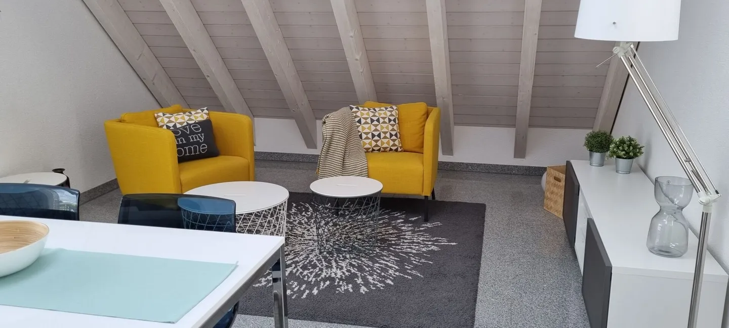 Möbliertes Penthouse - Foto 1 von 8