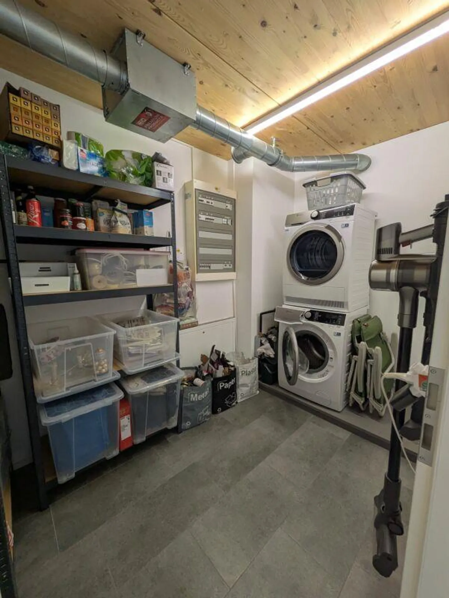 Modern 3.5 room apartment in a central location - Photo 10 of 10