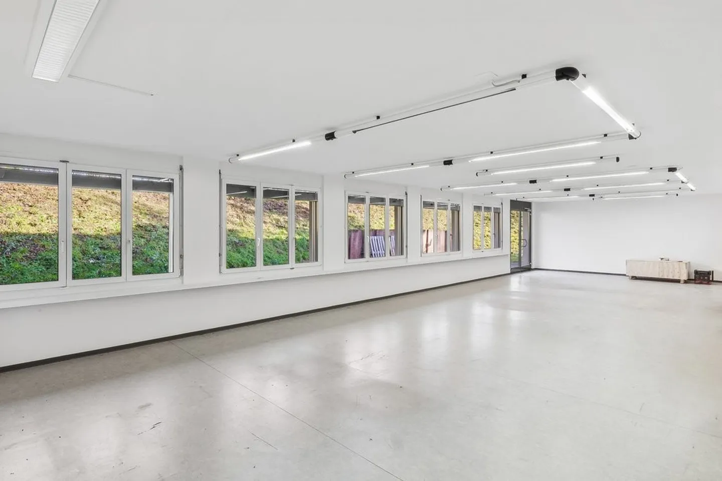 Spazio ufficio versatile - Foto 4 di 8