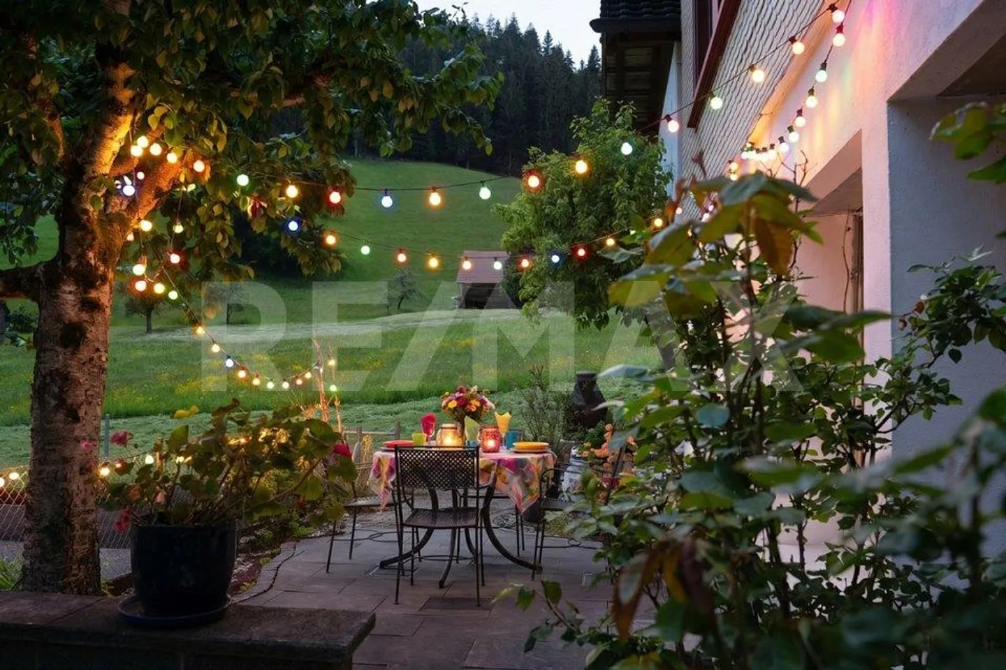 Single-family house in a quiet and sunny location - a real gem! - Photo 4 of 13