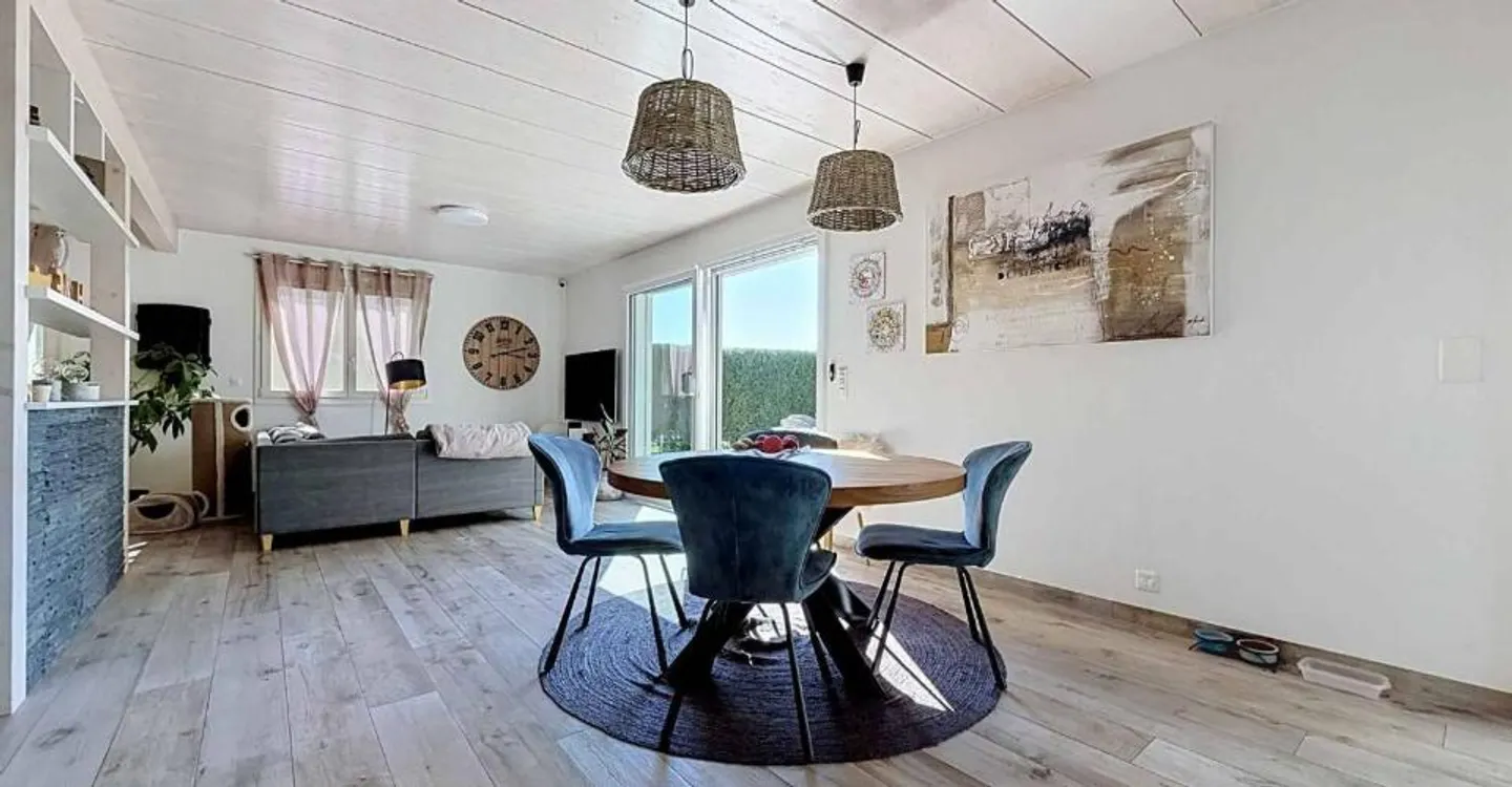Villa familiale de 5.5 pièces avec terrasse et jardin - Foto 5 von 12
