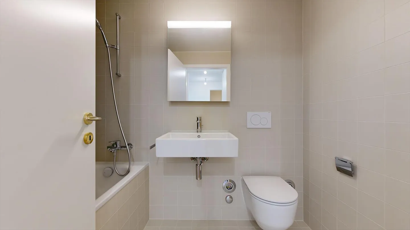 Chêne-Bougeries, affascinante studio con balcone - Foto 2 di 3