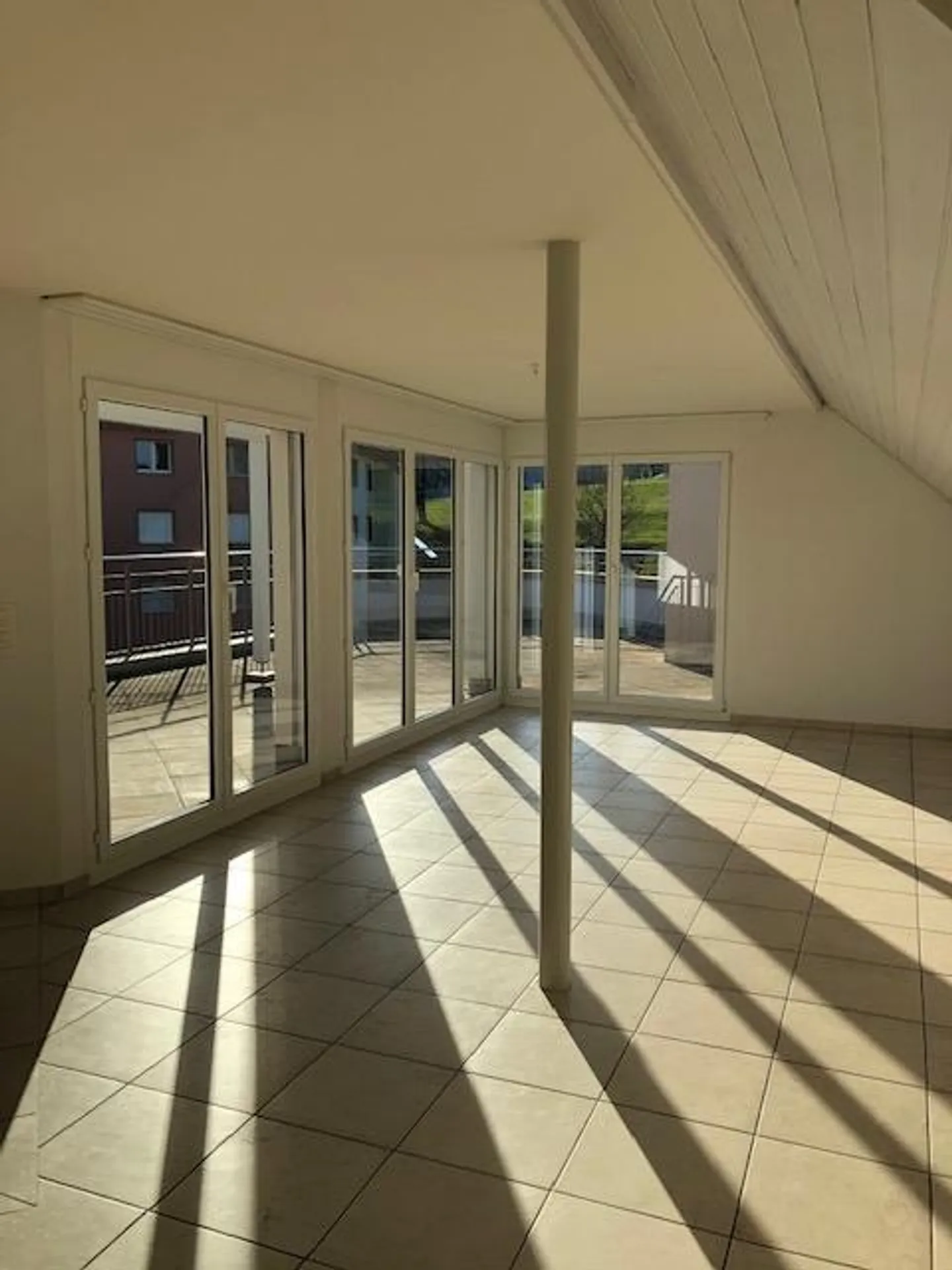 Geräumige Maisonette-Wohnung - Foto 5 von 9