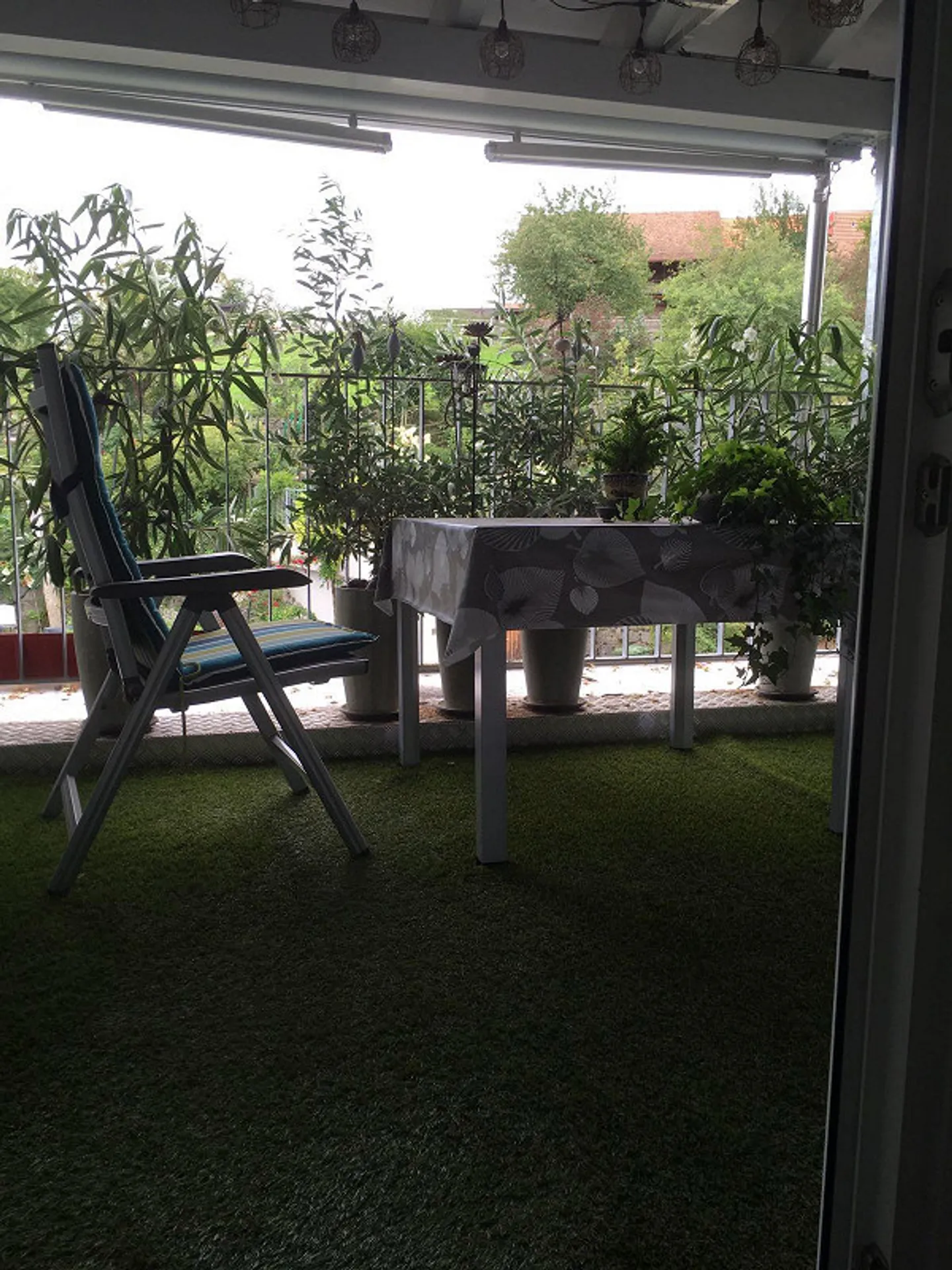 Incantevole appartamento mansardato di 2 1/2 locali ad Amlikon - Foto 11 di 14