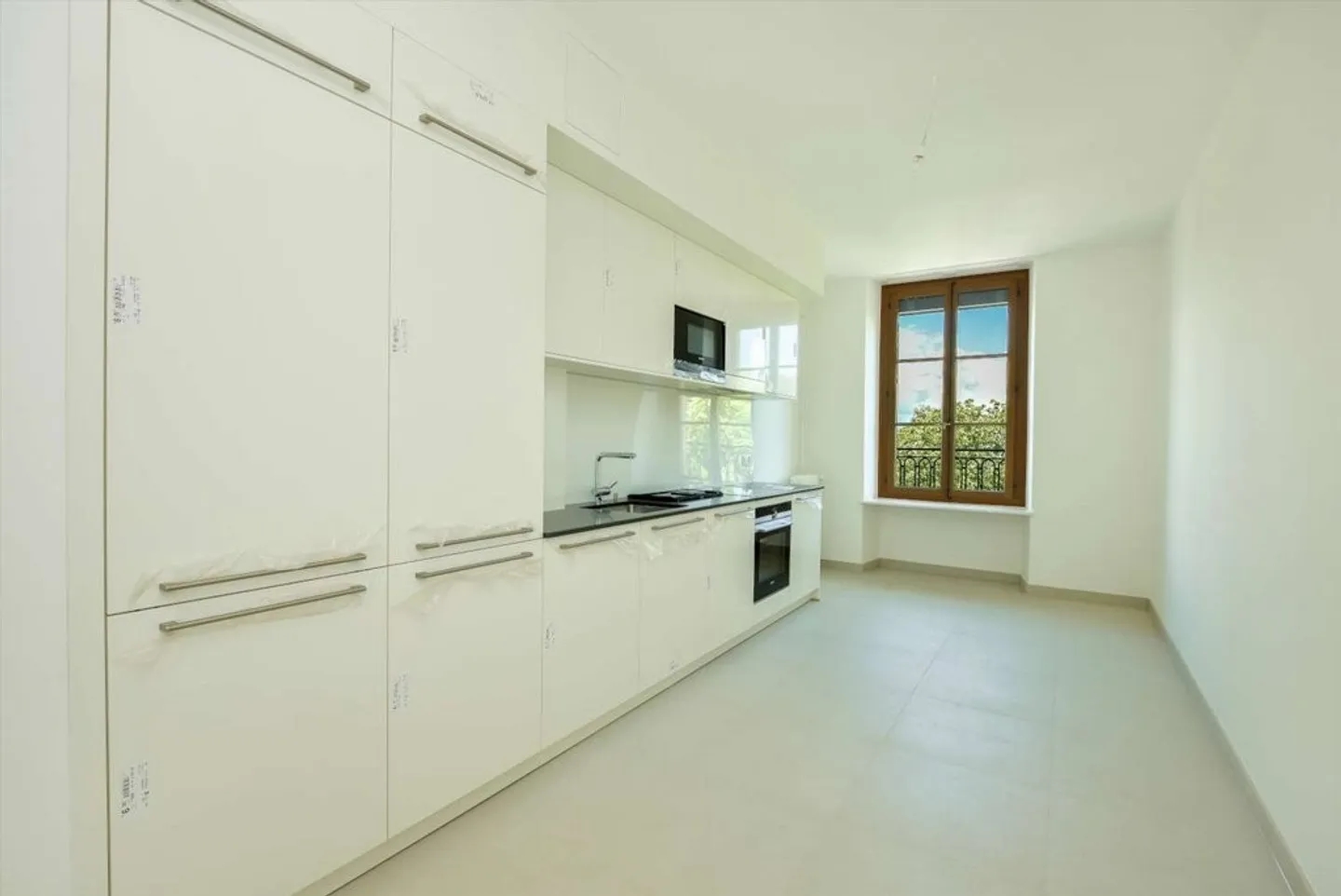 Luxuswohnung mit Seeblick - Foto 2 von 7