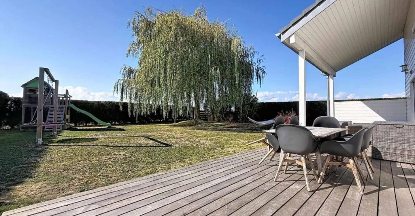 Villa familiale de 5.5 pièces avec terrasse et jardin - Foto 11 von 12