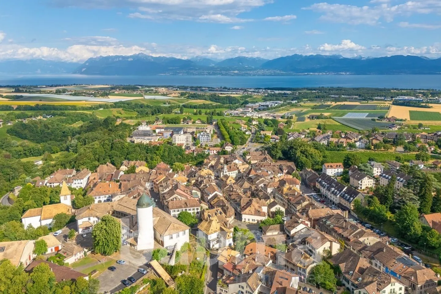 Majestueuse maison de caractère de 10 pièces à Aubonne - Photo 13 sur 13