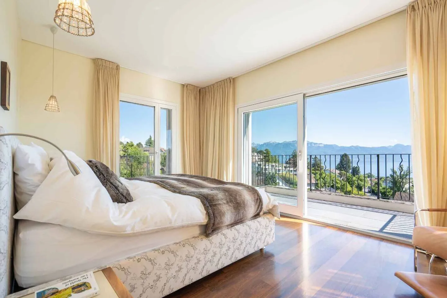 Prestigeträchtige Residenz in einem Wohngebiet - Foto 5 von 13