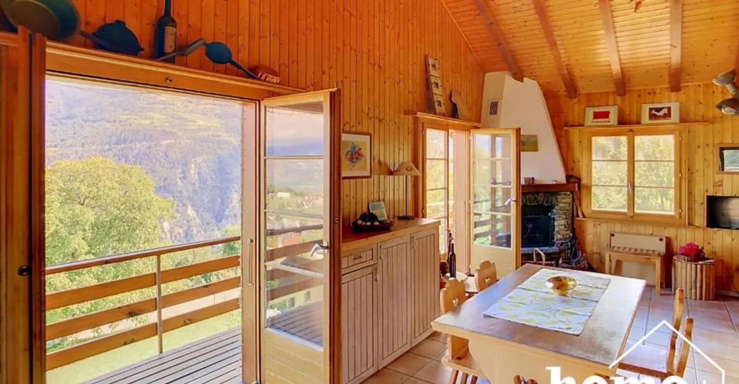 Chalet individuel de 4,5 pièces avec panorama exceptionnel à 10 mn de Sion - Photo 4 sur 13