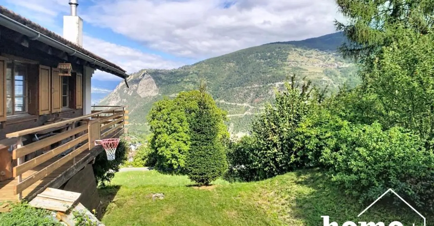 Chalet individuel de 4,5 pièces avec panorama exceptionnel à 10 mn de Sion - Photo 5 sur 13