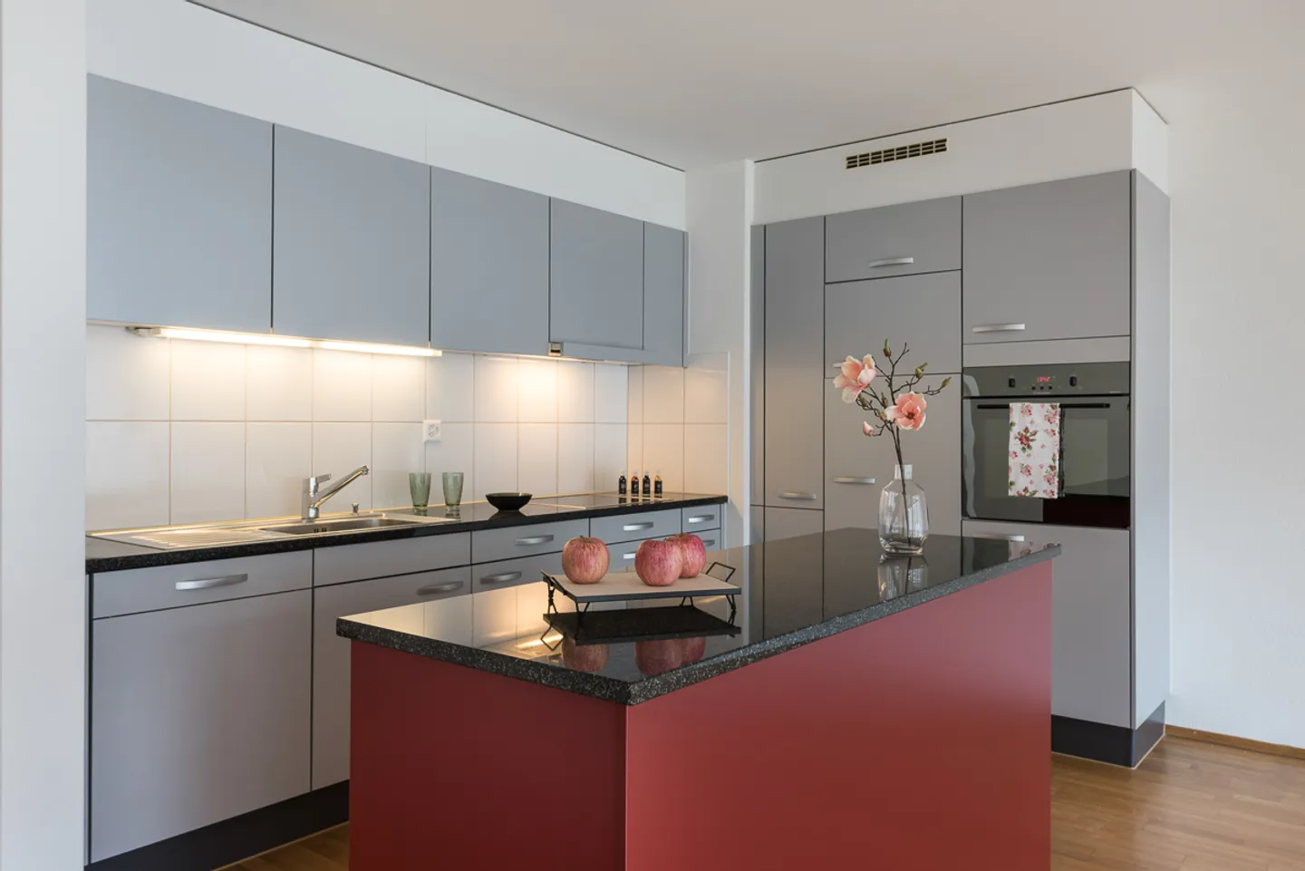 Moderne Wohnung in Bülach - Foto 3 von 8