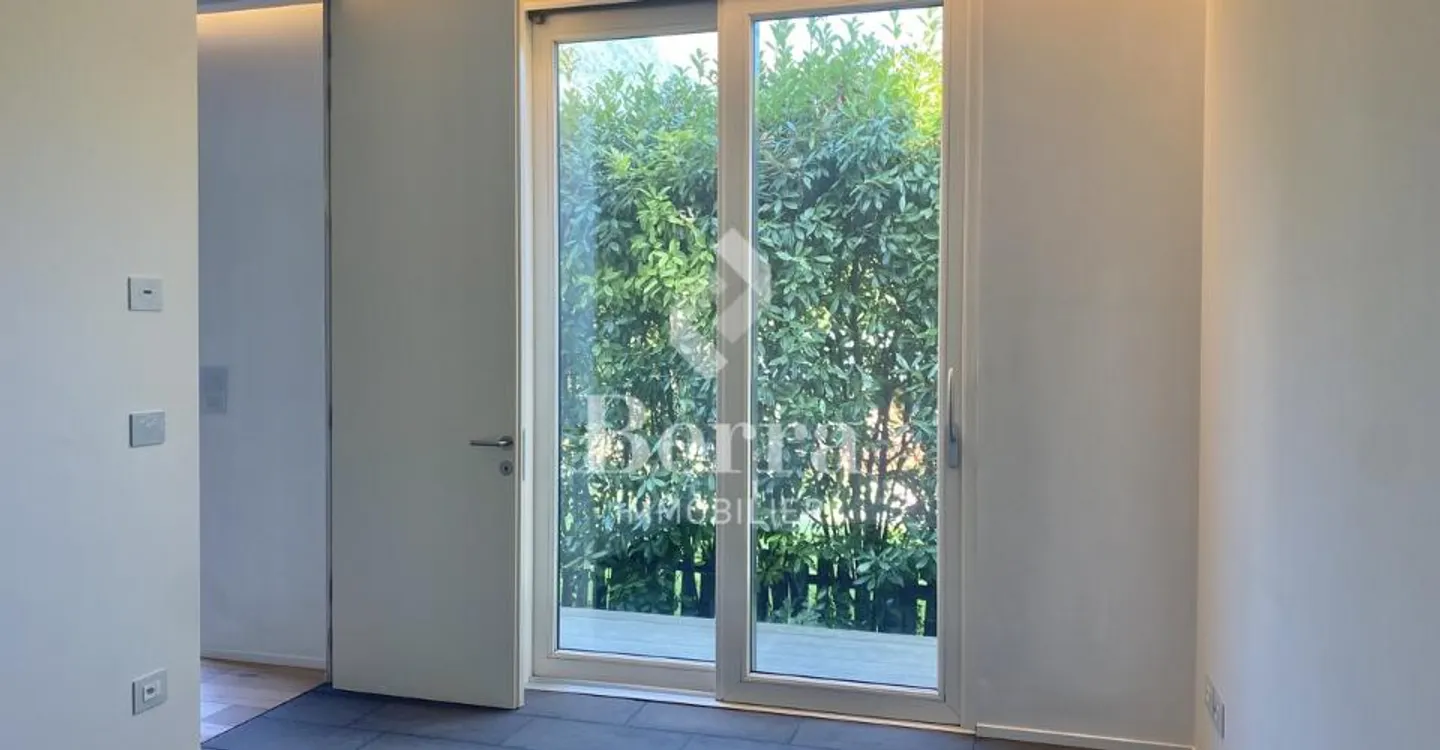 3.5-room apartment of 75 m² – Garden-level with terrace - Photo 1 of 11