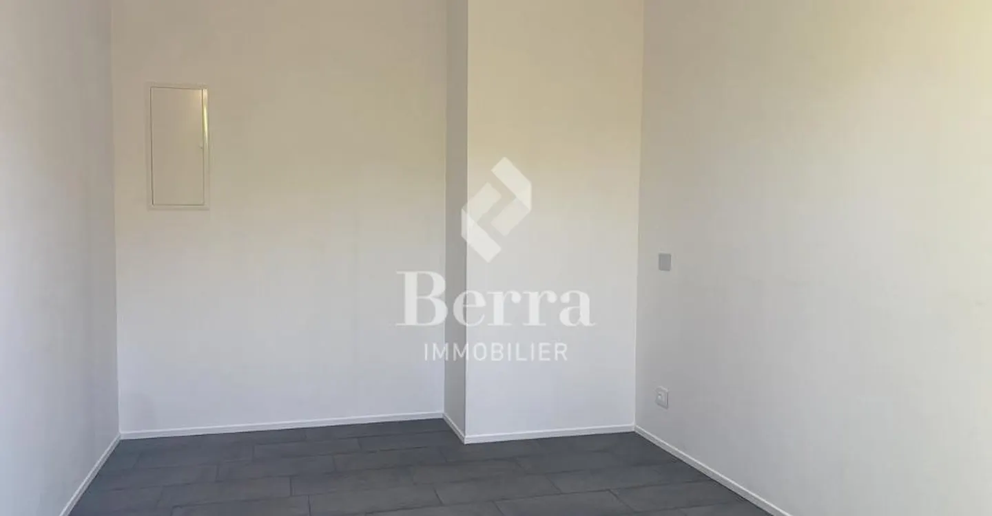 3.5-room apartment of 75 m² – Garden-level with terrace - Photo 11 of 11