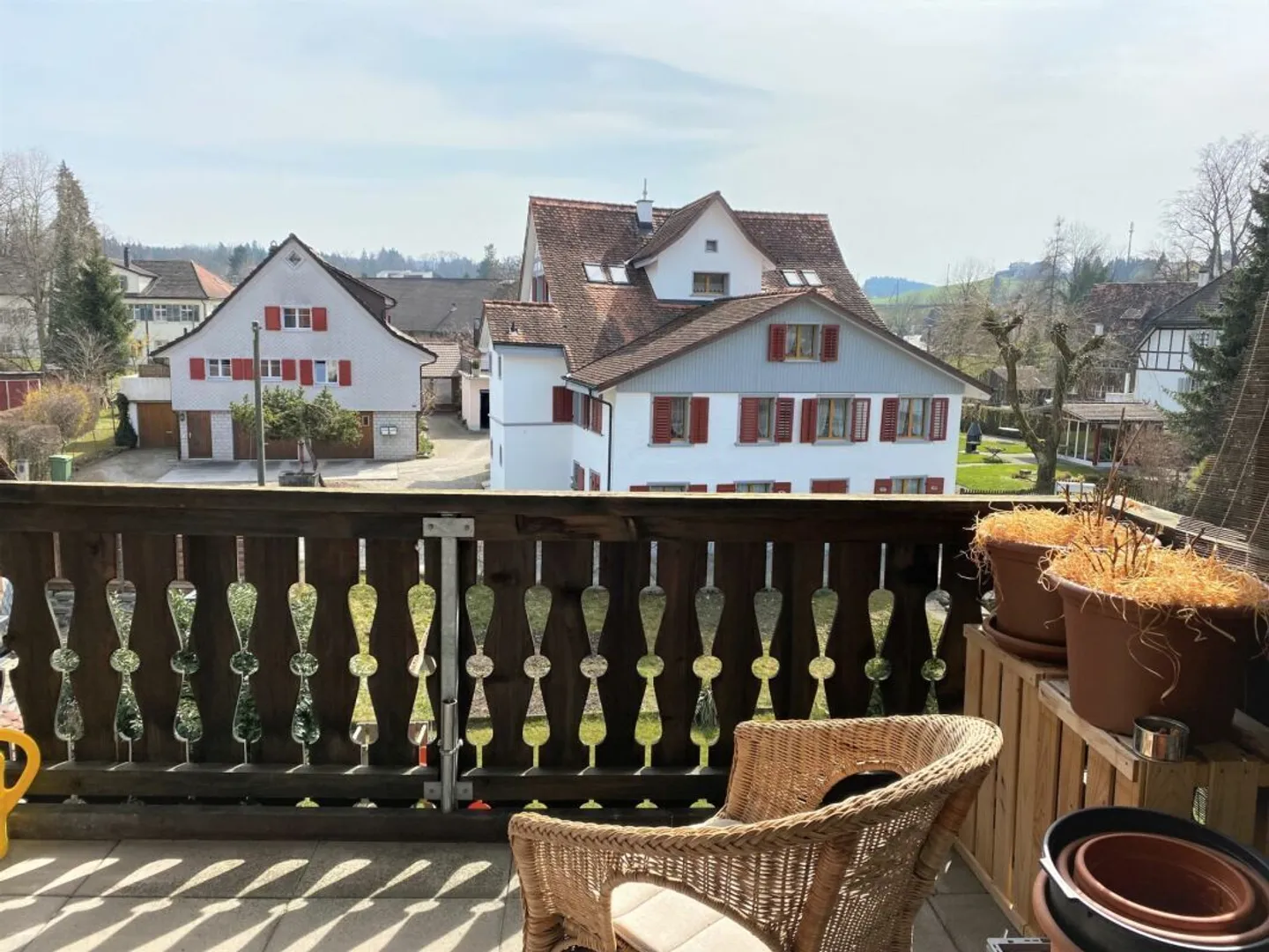 Cozy 3.5-room attic apartment in the heart of Hauptwil - Photo 1 of 16