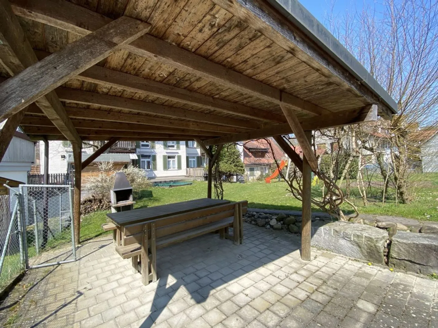 Cozy 3.5-room attic apartment in the heart of Hauptwil - Photo 12 of 16