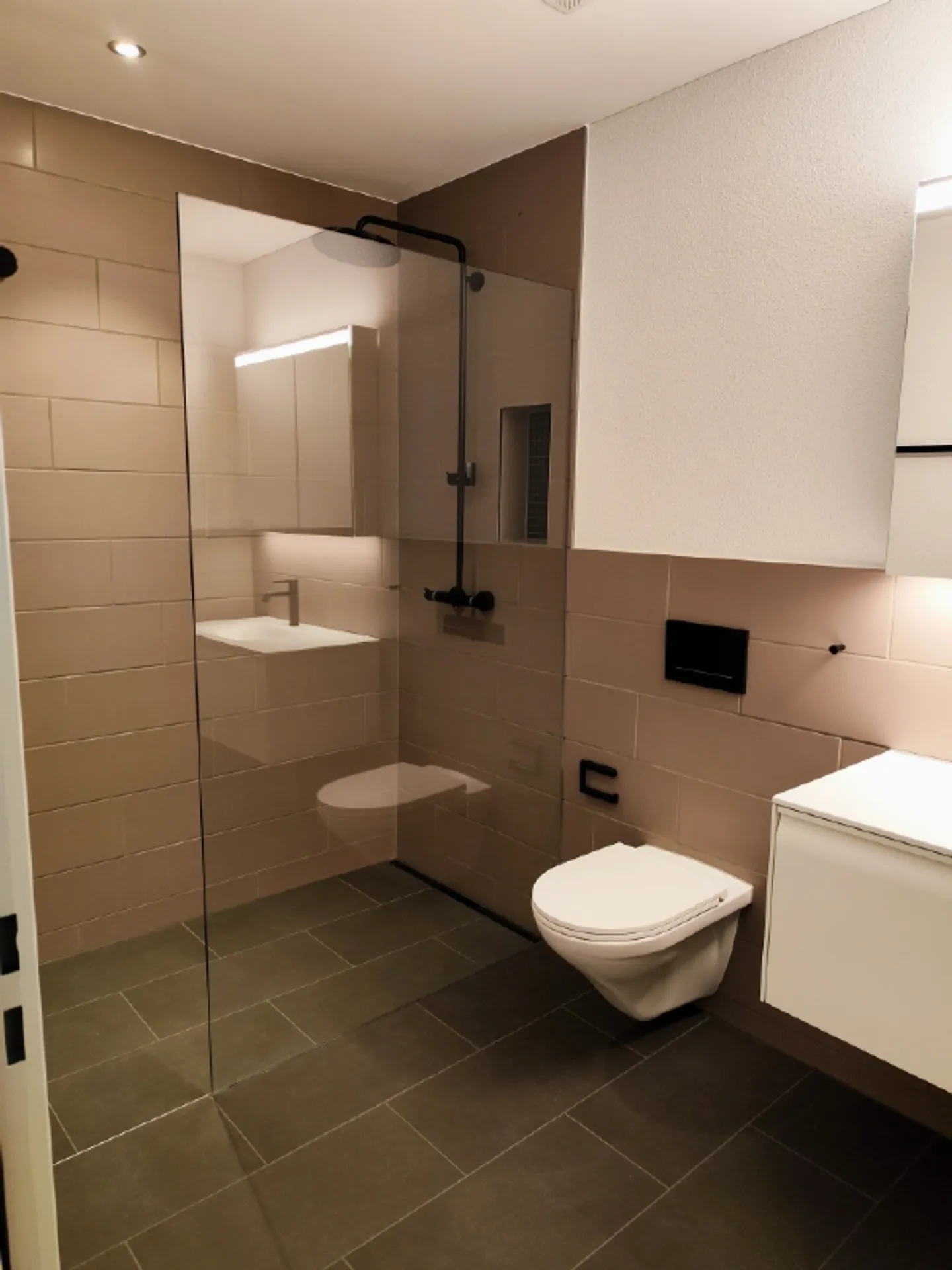 Luxuswohnung mit Seeblick - Foto 4 von 7