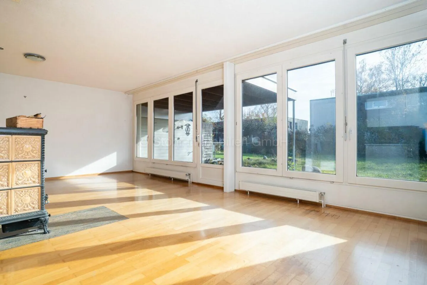 Casa angolare a schiera di 5,5 stanze con ampio spazio circostante - Foto 14 di 20