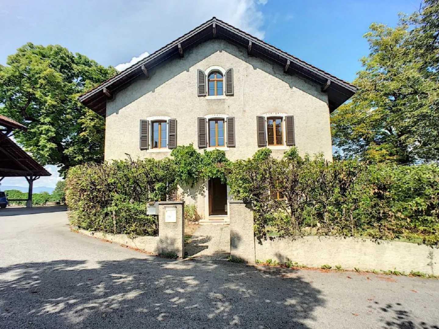 Casa 9 stanze - Foto 2 di 23