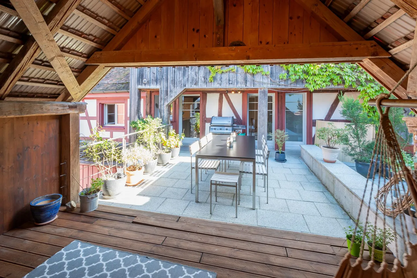 Casa a schiera storica con design interno moderno - Foto 17 di 26