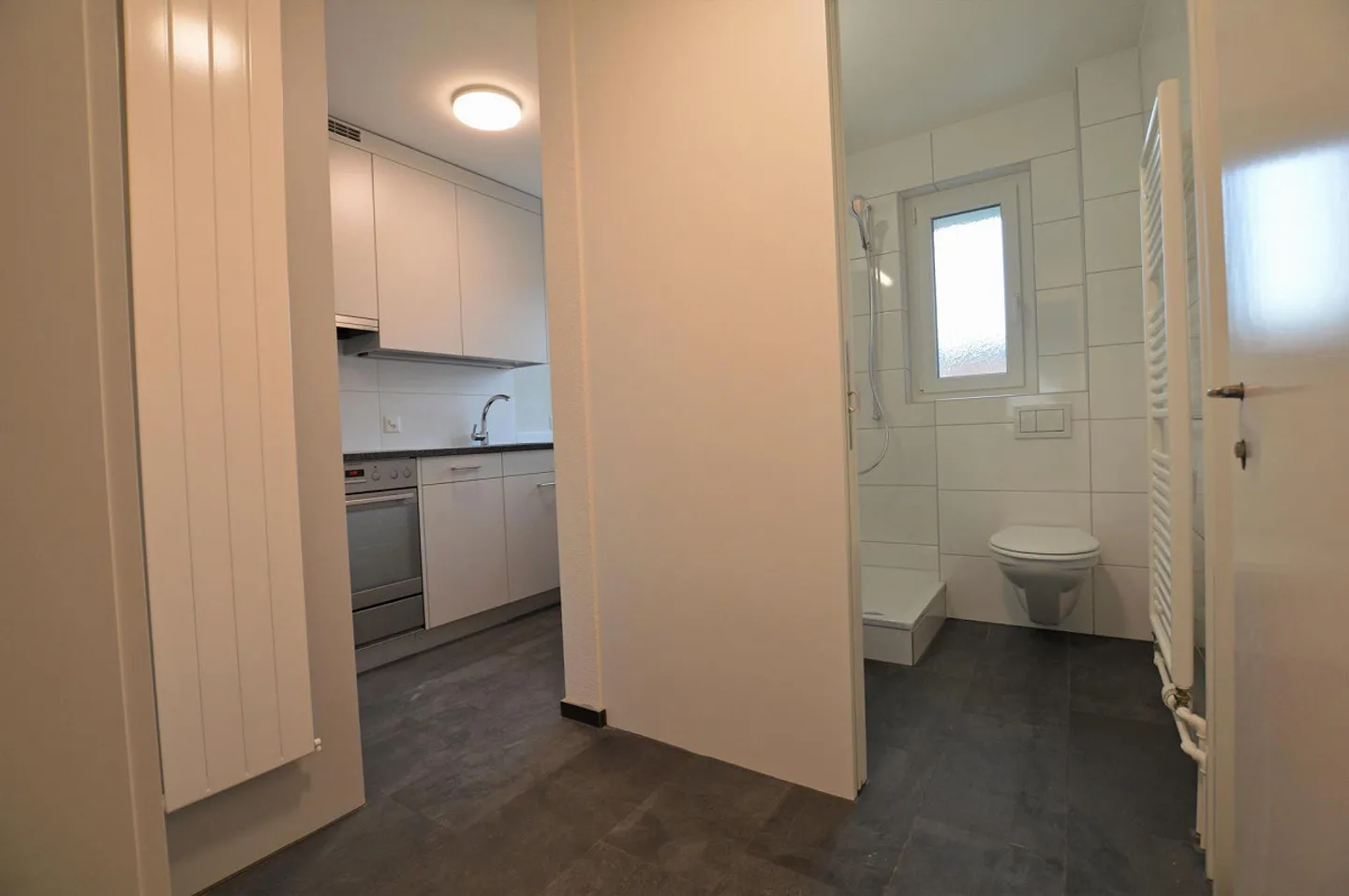 Moderne 2.5 Zimmerwohnung - Foto 6 von 9