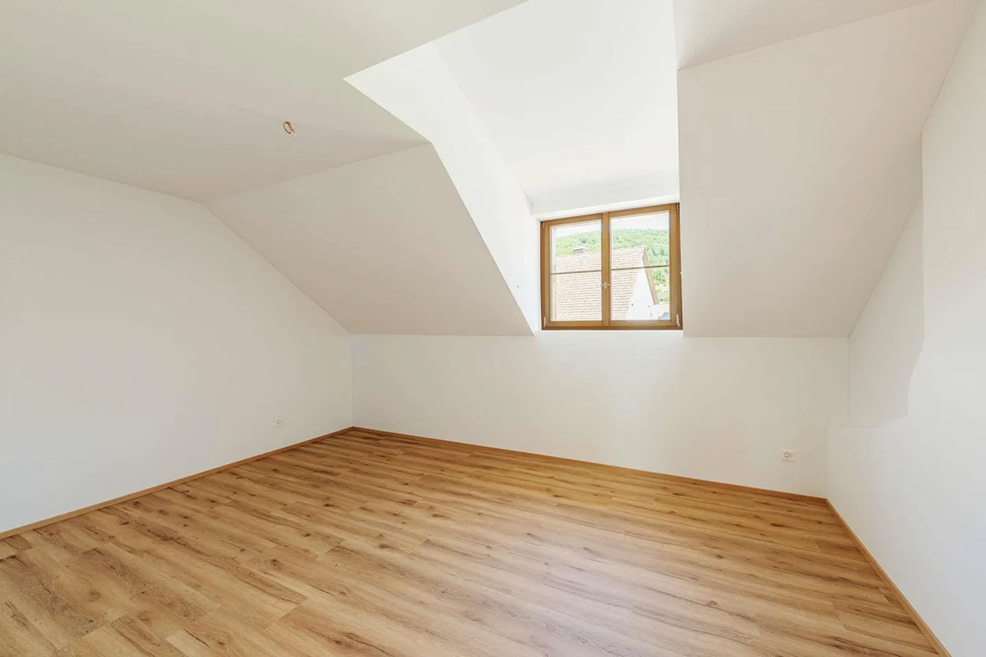 À Zinggen : le charme des vieux bâtiments rencontre la qualité de vie moderne. - Photo 5 sur 10