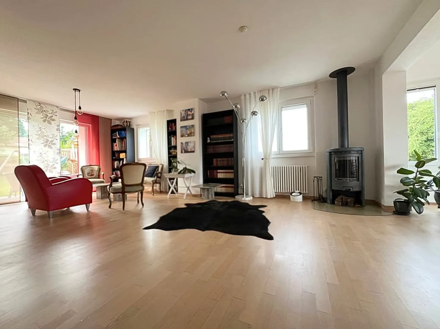 Magnifica villa indipendente di 7,5 locali - Foto 5 di 13