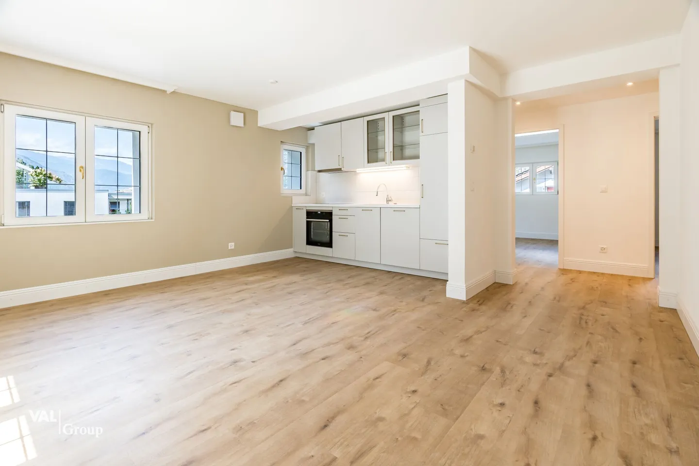 Appartement 3.5 pièces rénové - 1er étage - Photo 2 sur 15