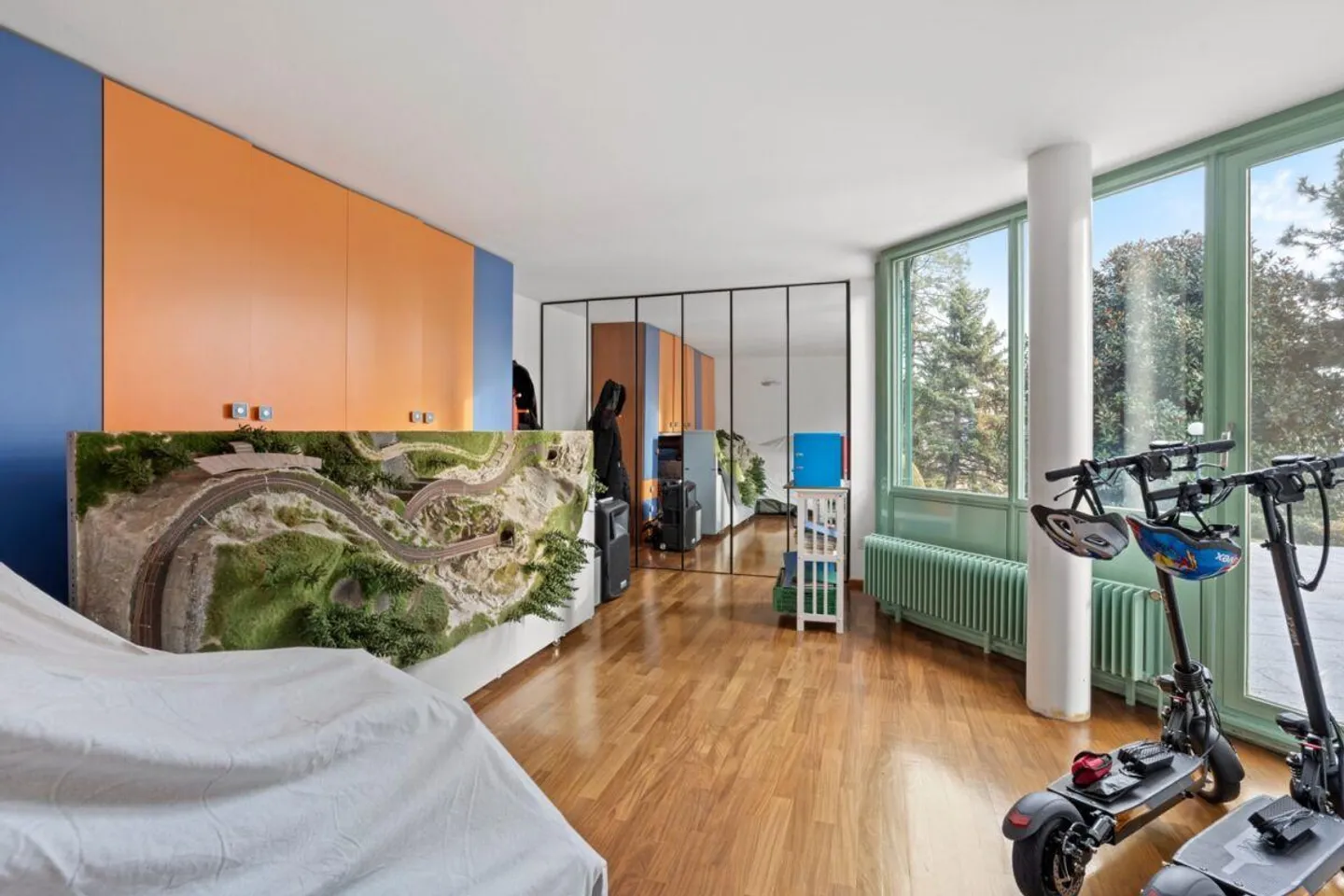 Stunning villa with large garden and view - Photo 19 of 30