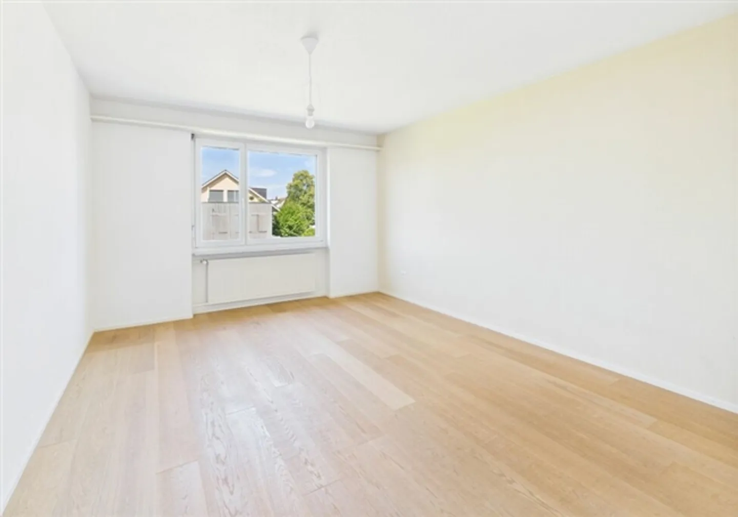 AMICO DEI BAMBINI IN UNA POSIZIONE TRANQUILLA! - Foto 4 di 7