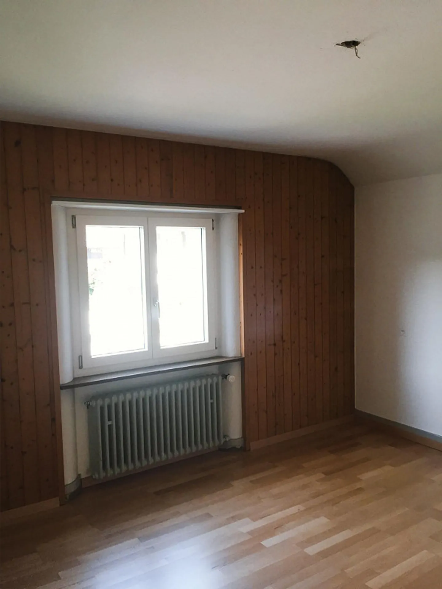 Casa unifamiliare su grande proprietà vicino alla Thur, situata nel centro di Wattwil - Foto 18 di 20