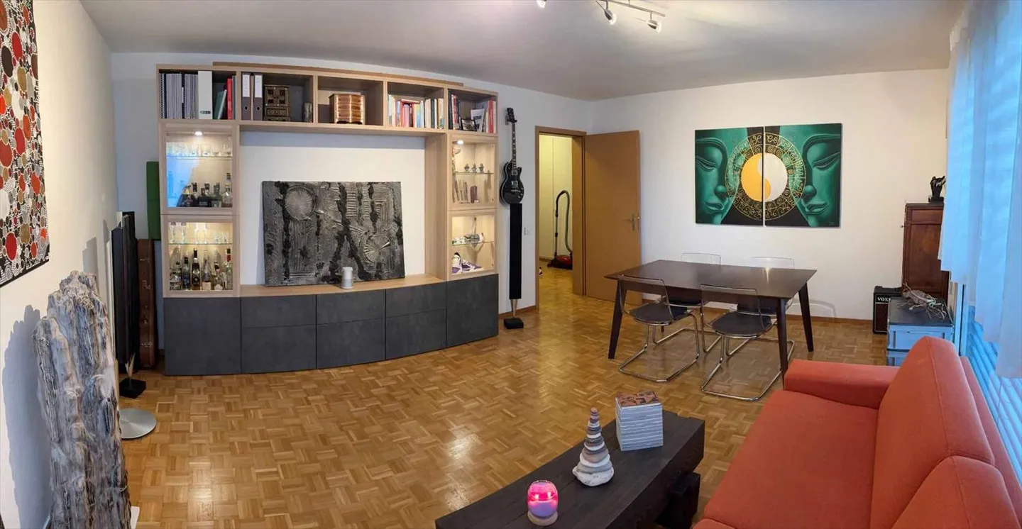 Appartement 2,5 pièces - Photo 2 sur 9