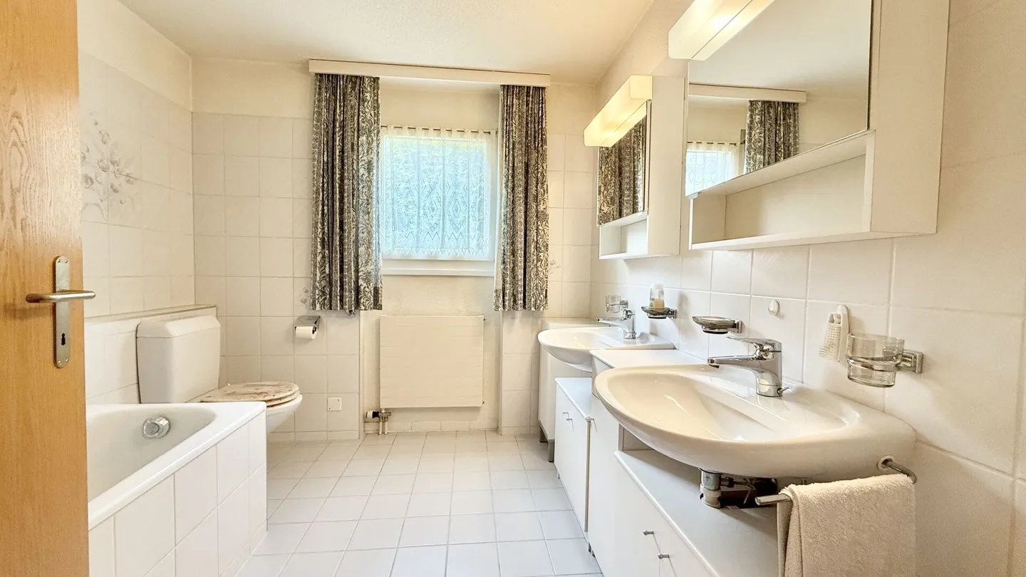 Attractive 4.5 Room Apartment in a Quiet Location - Photo 8 of 9
