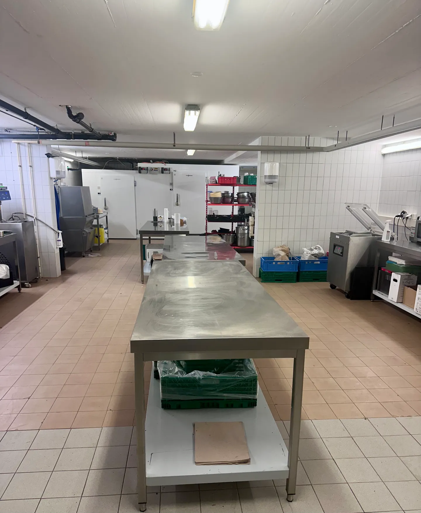 Charming Bakery with Laboratory - Photo 3 of 5