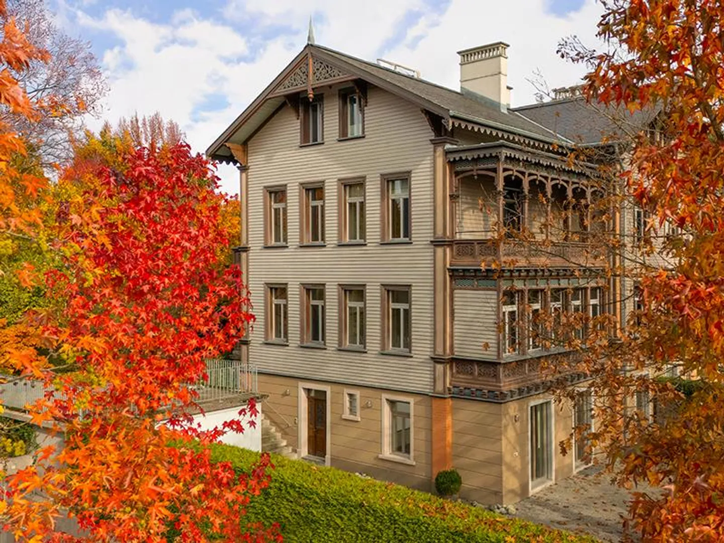 THE PAGE RESIDENCE | Cham - Foto 1 von 9