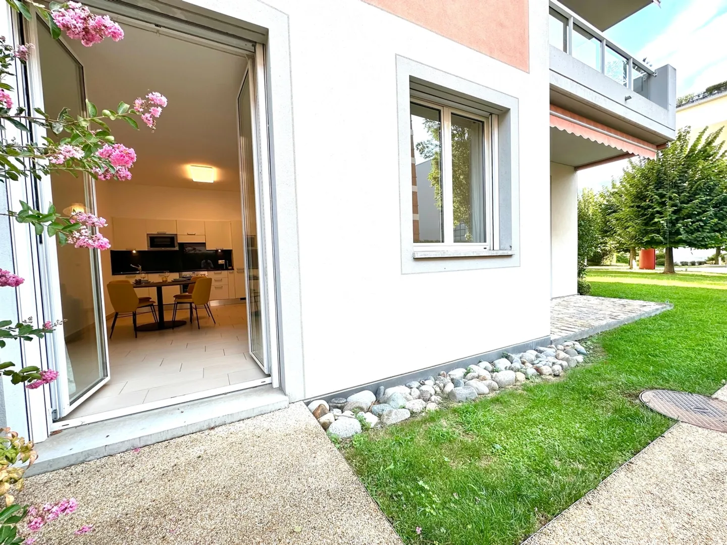 Appartement élégant de 2,5 pièces au cœur de Lugano - Photo 8 sur 11