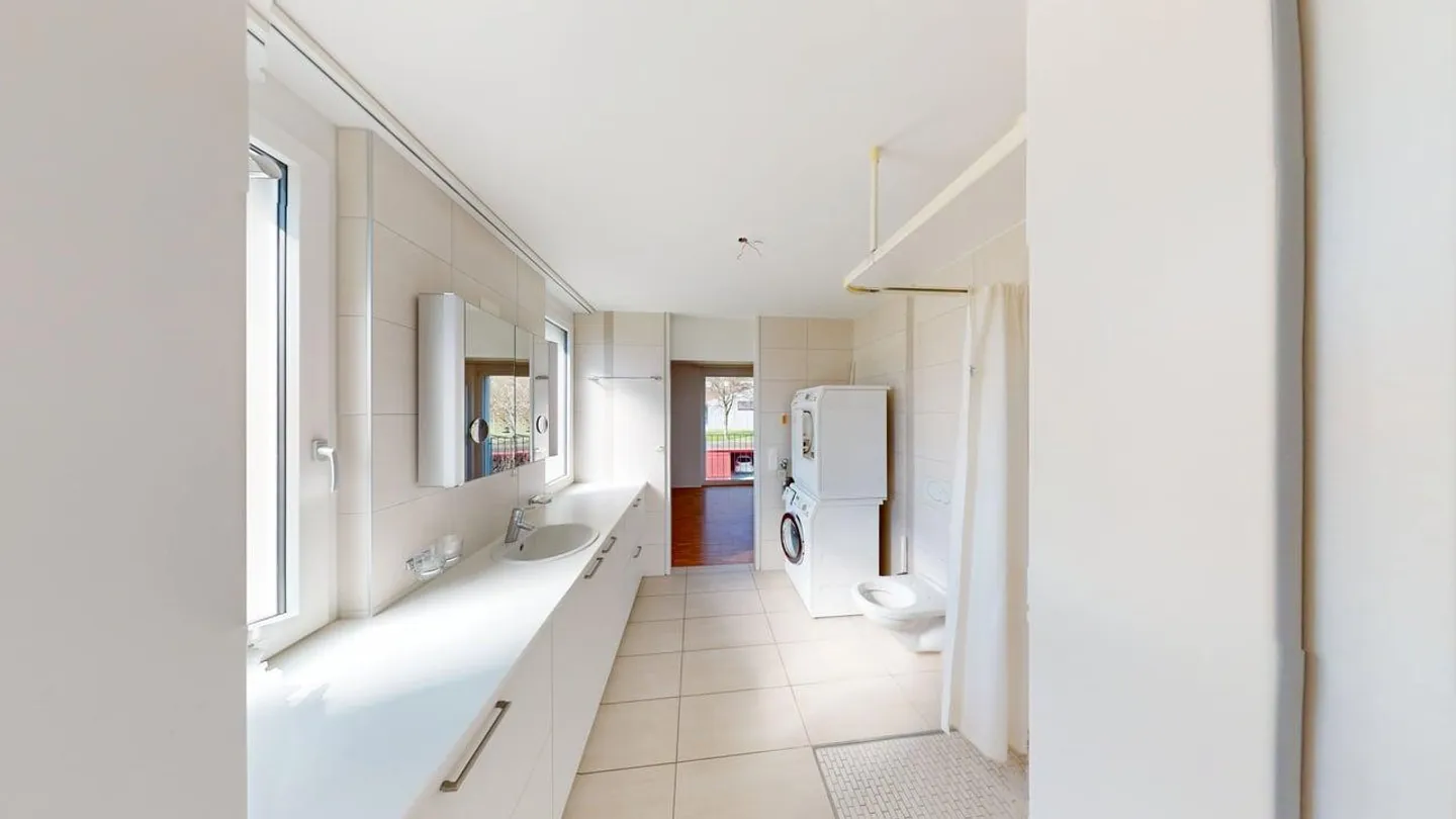 Living from 50: High-quality, modern 3.5-room apartment including carport - Photo 11 of 13