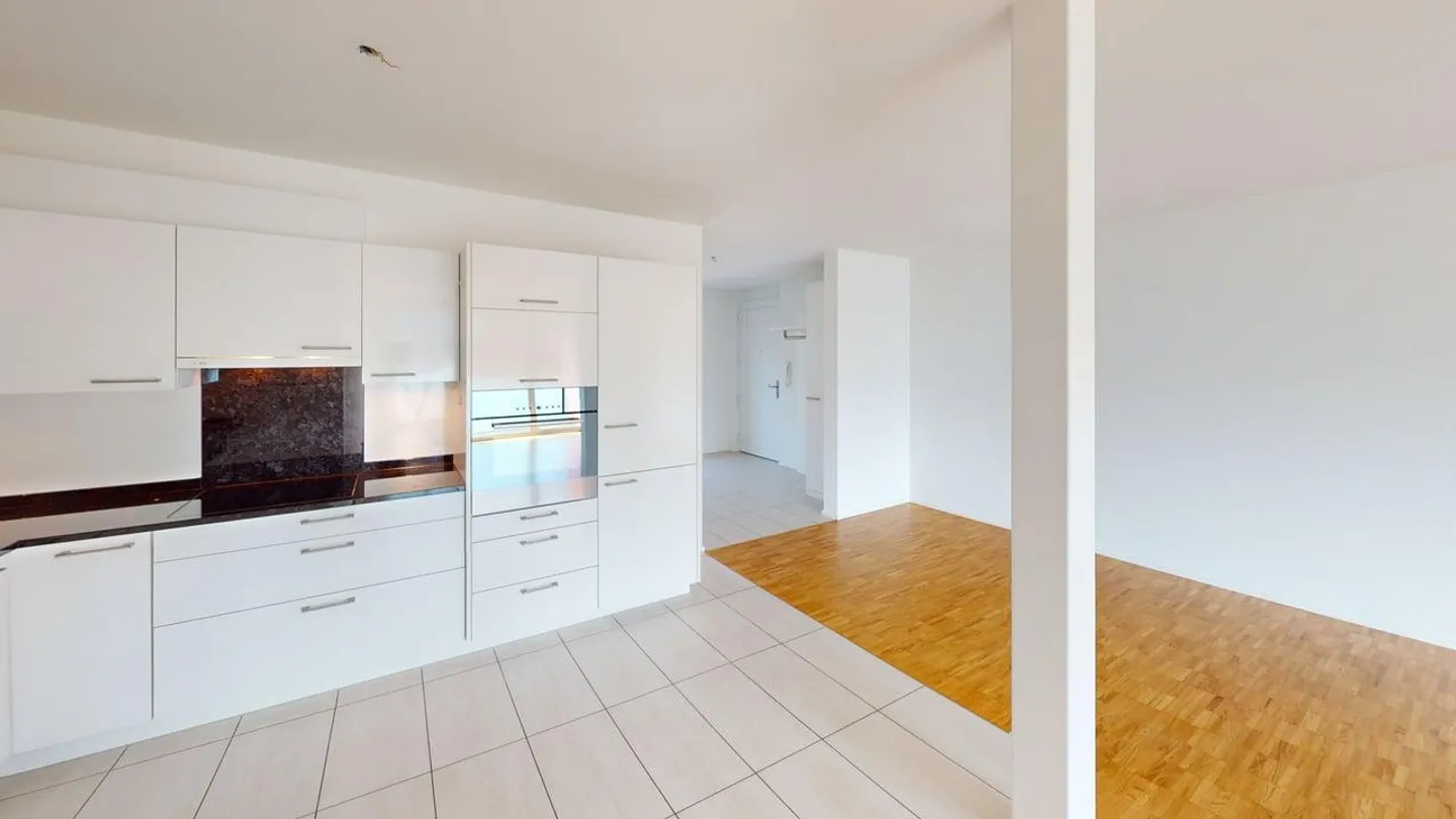 Living from 50: High-quality, modern 3.5-room apartment including carport - Photo 5 of 13