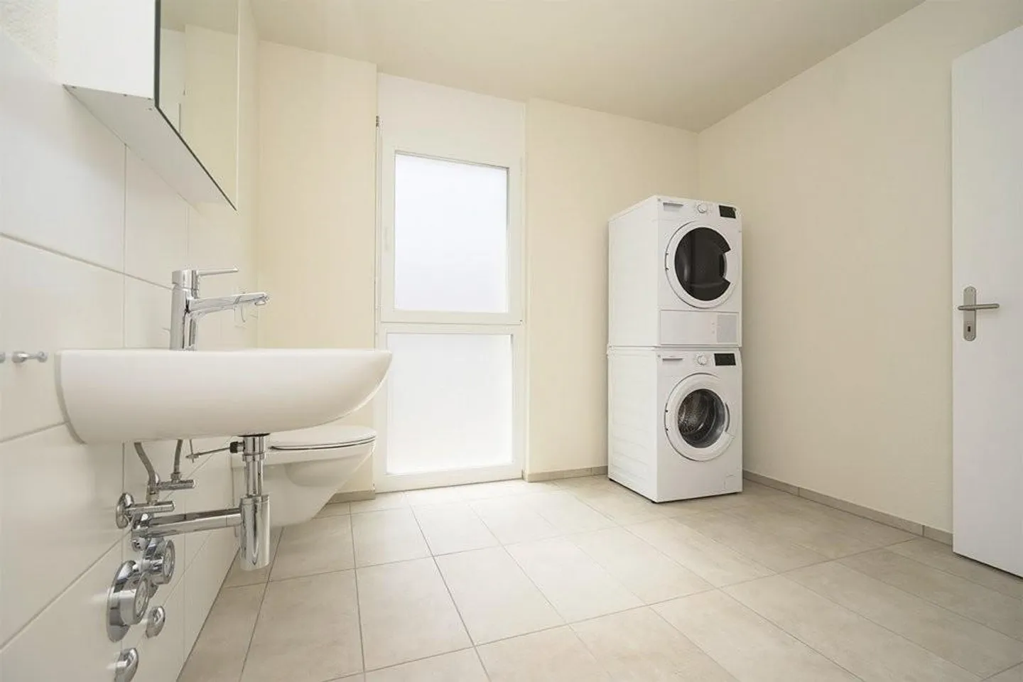 Charmante 2.5 Zimmer Wohnung - Foto 5 von 6