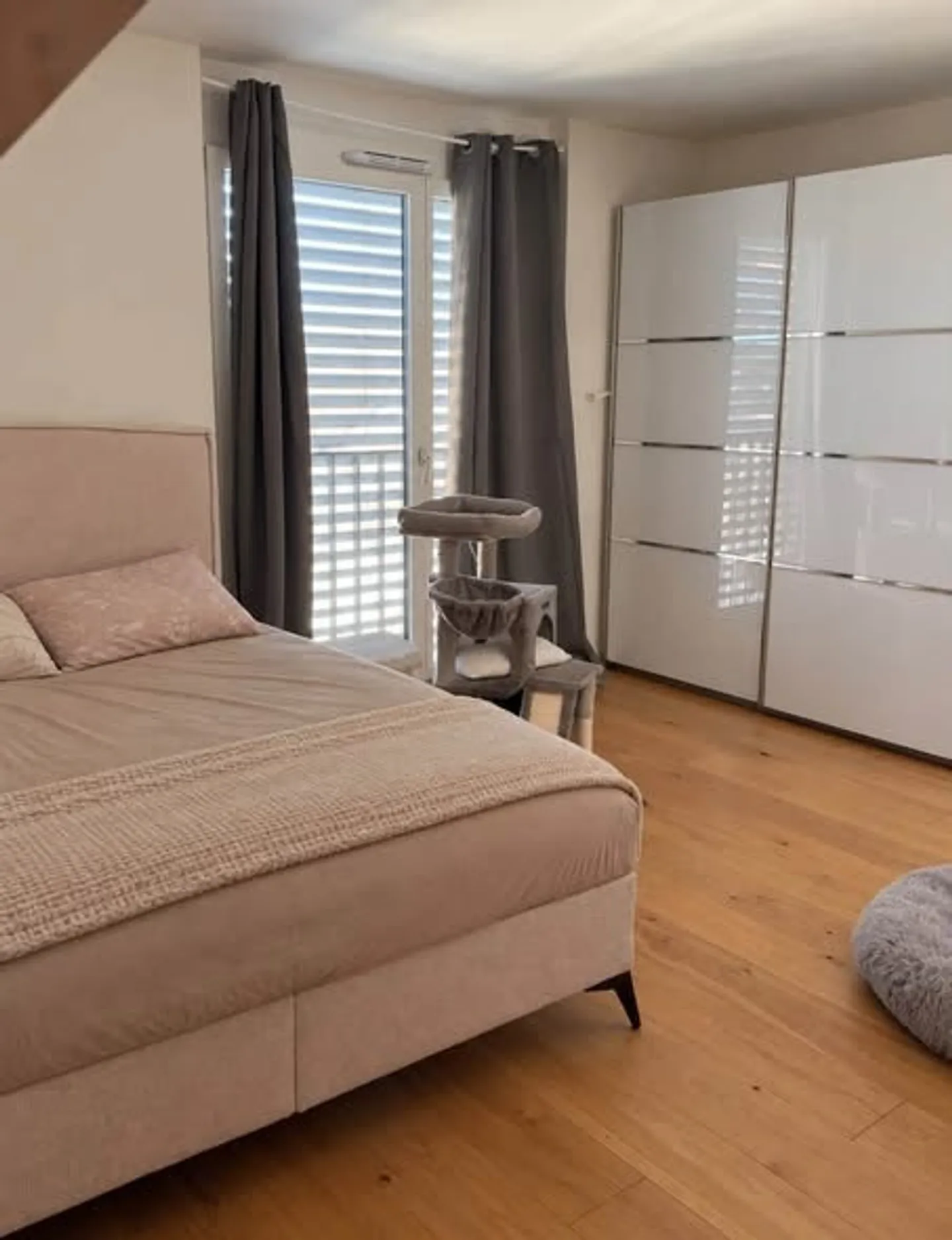 Charming Duplex Apartment - Photo 5 of 5