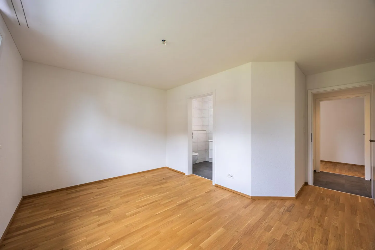 Nouvel appartement en copropriété de 4.5 pièces - Photo 8 sur 8