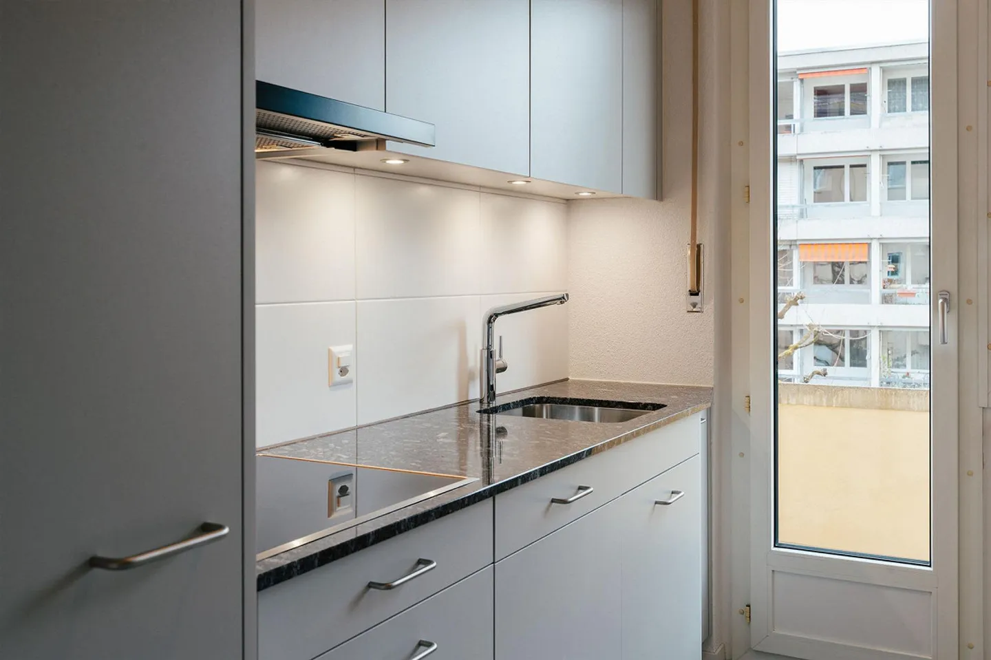 🌟 Bijou récemment rénové dans un emplacement de choix à Berne ! (3 pièces) 🌟 - Photo 4 sur 13