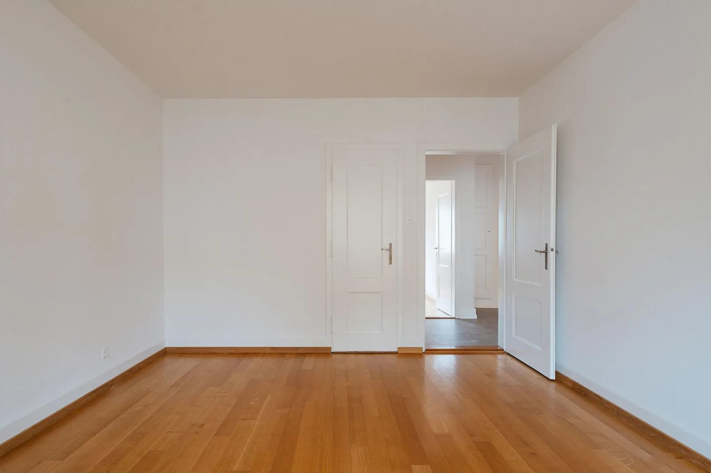 🌟 Bijou récemment rénové dans un emplacement de choix à Berne ! (3 pièces) 🌟 - Photo 11 sur 13