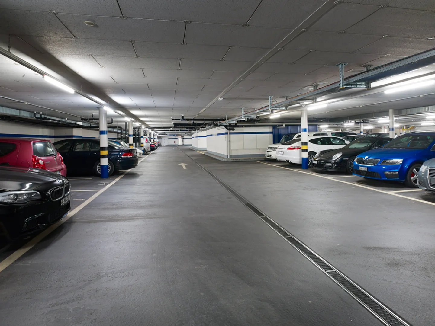 Parking space in Stockerhof - Photo 4 of 5