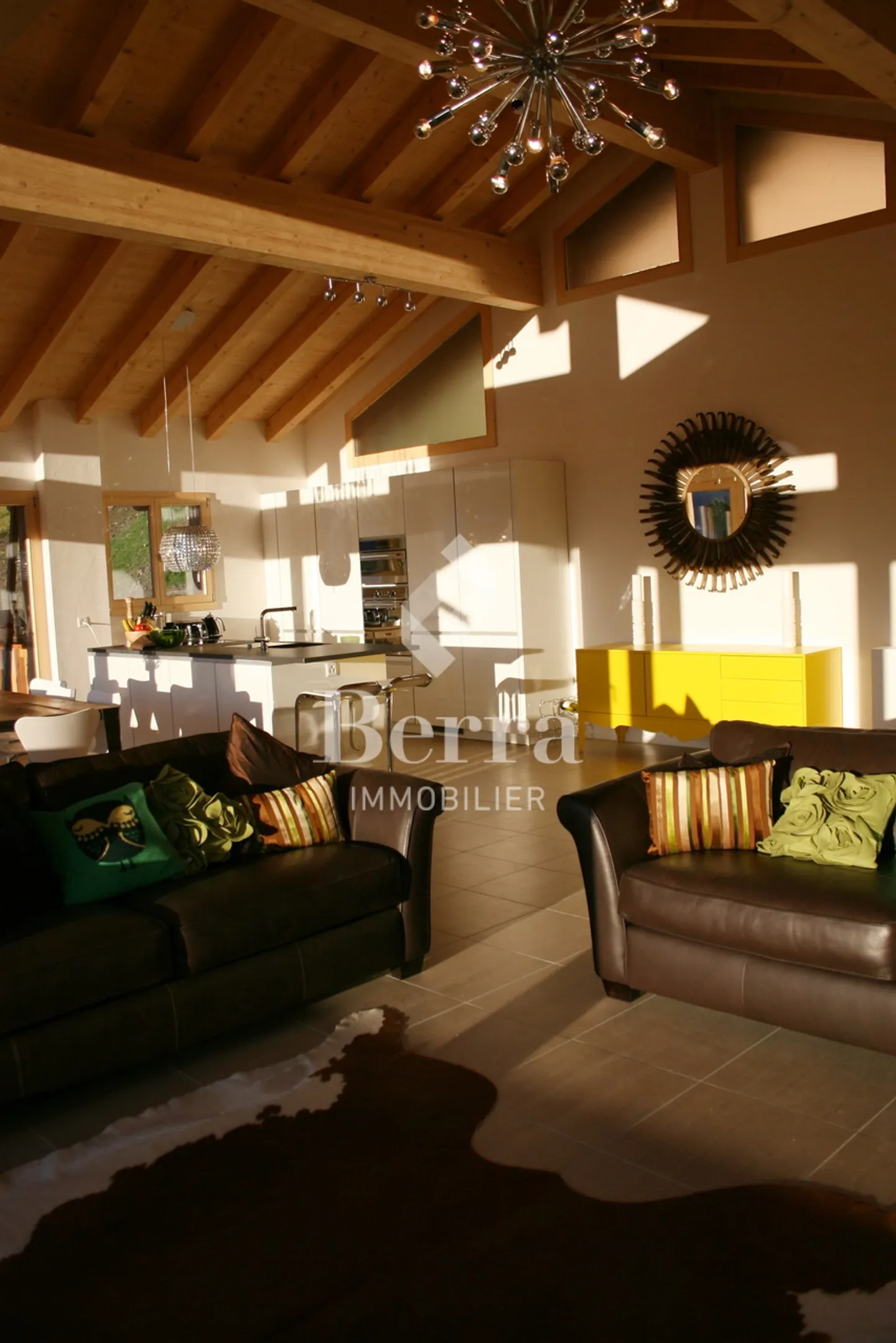 Luxury Chalet with Stunning Views - Photo 19 of 20